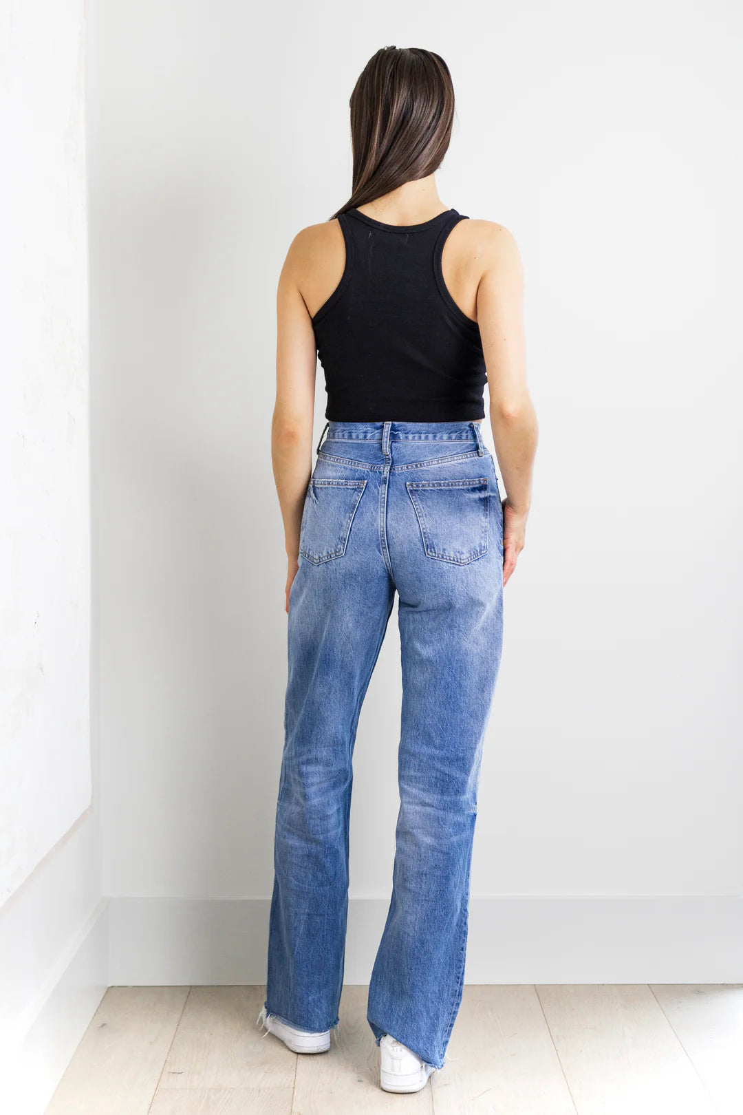 ETTA BASIC TANK WITH RACER BACK