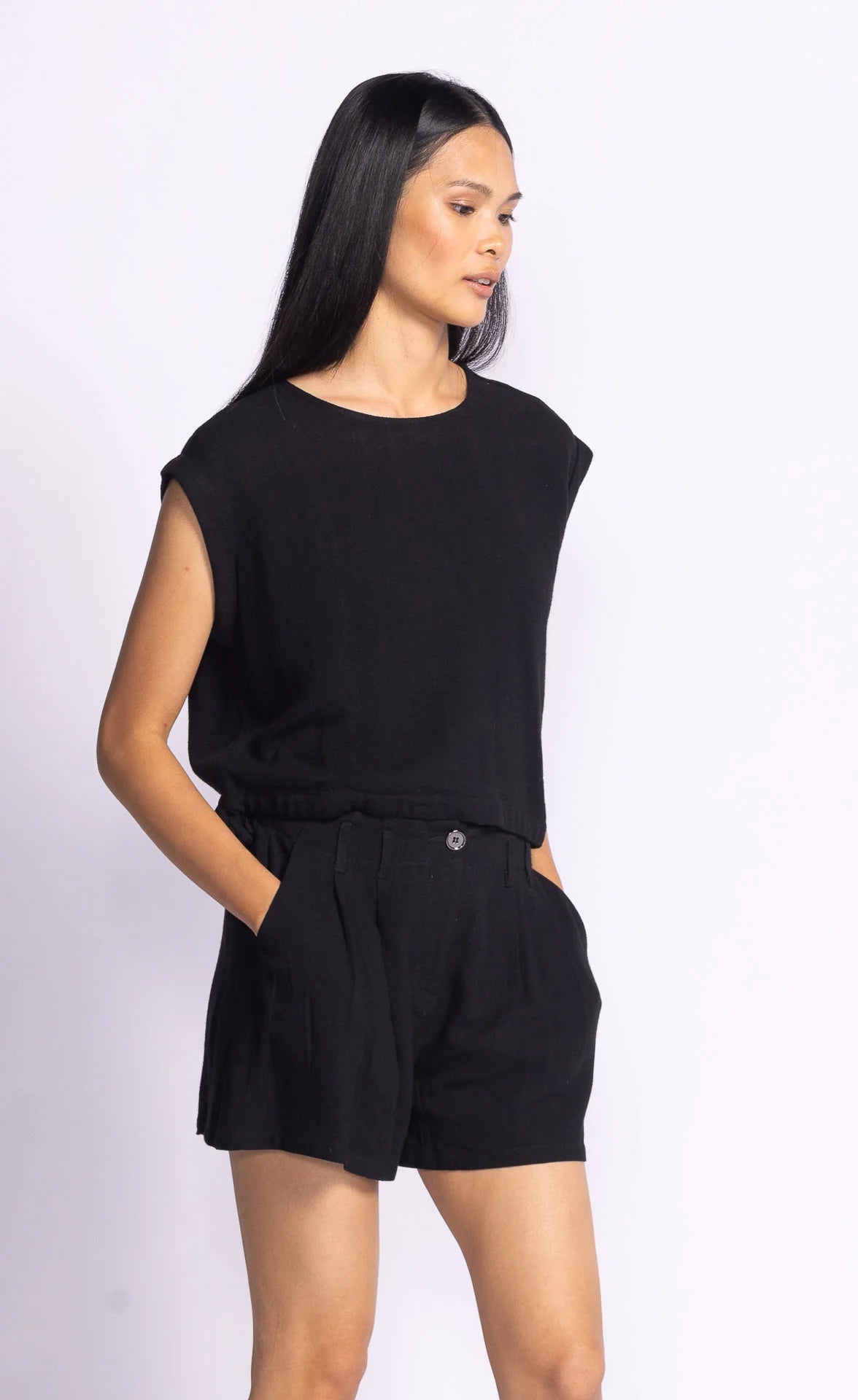 AIDEN SHORTS - BLACK