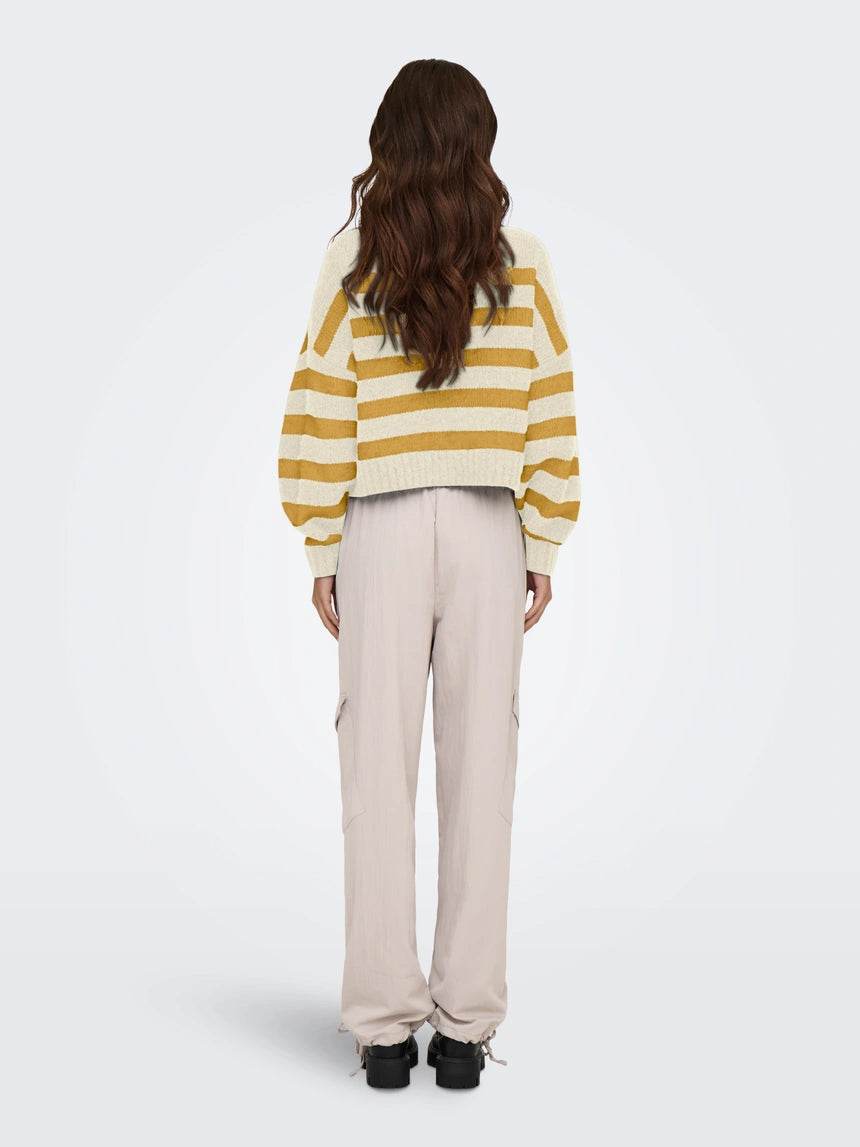 LAYA SWEATER