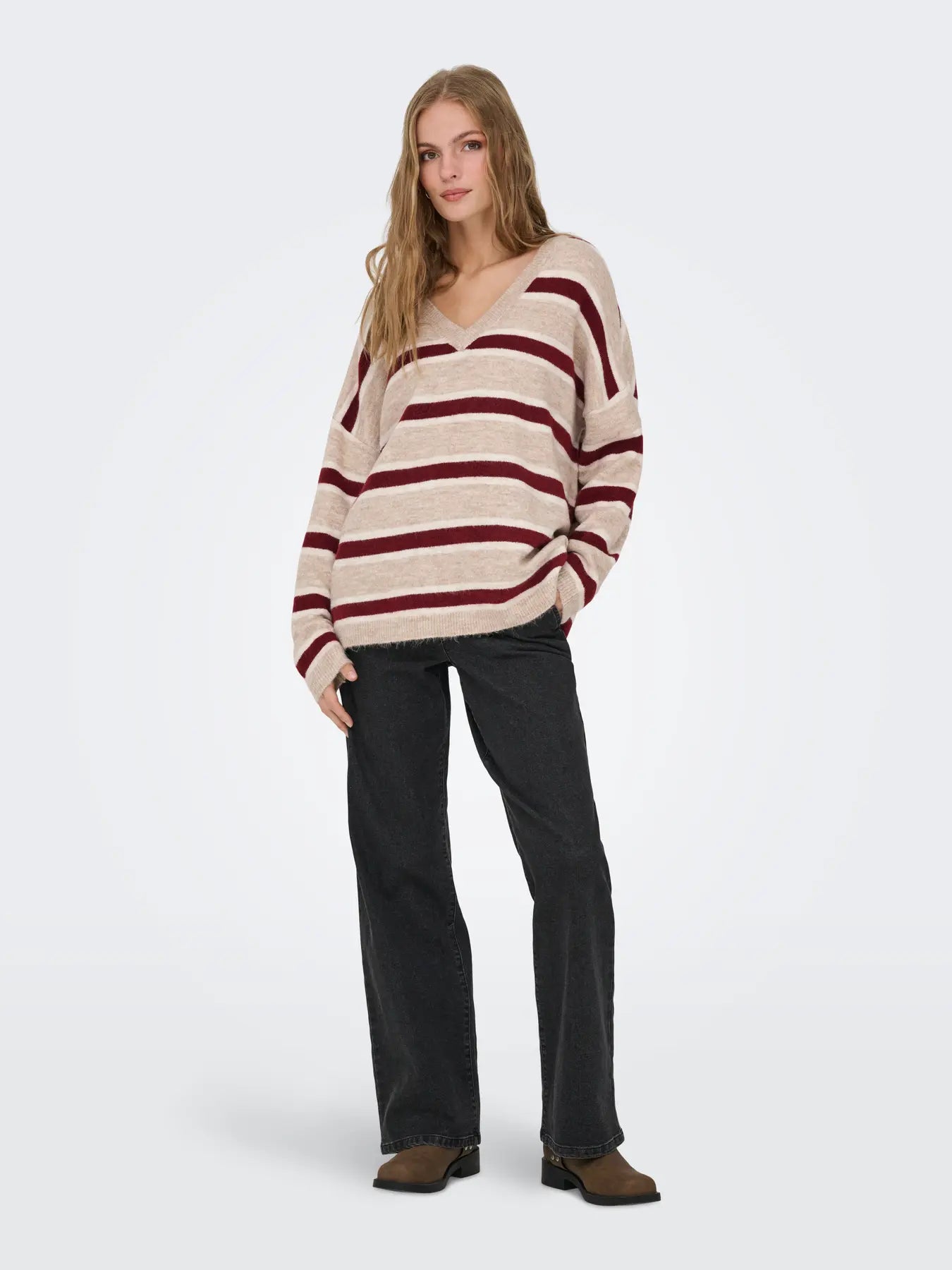TALIO SWEATER