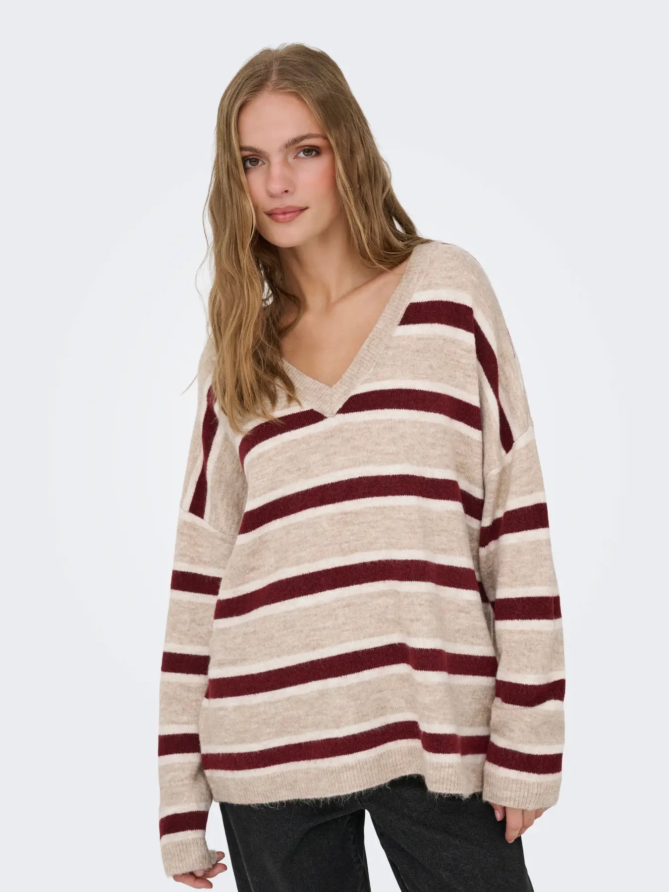 TALIO SWEATER