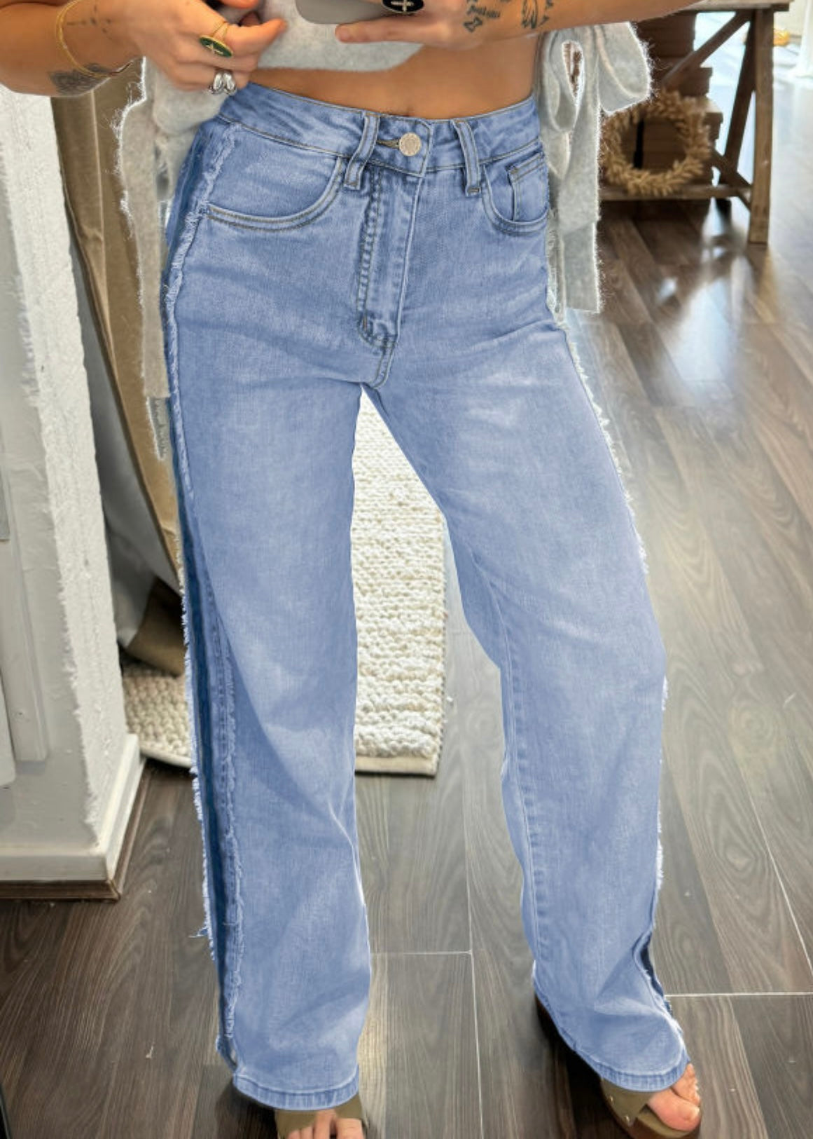 BEAU FRAYED STRIPE JEAN