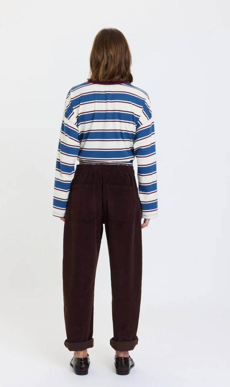 VILLA DRAWSTRING BARREL LEG PANT IN CHOCOLATE