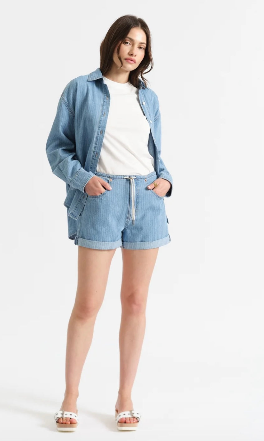 MADDIE MID RISE SHORT