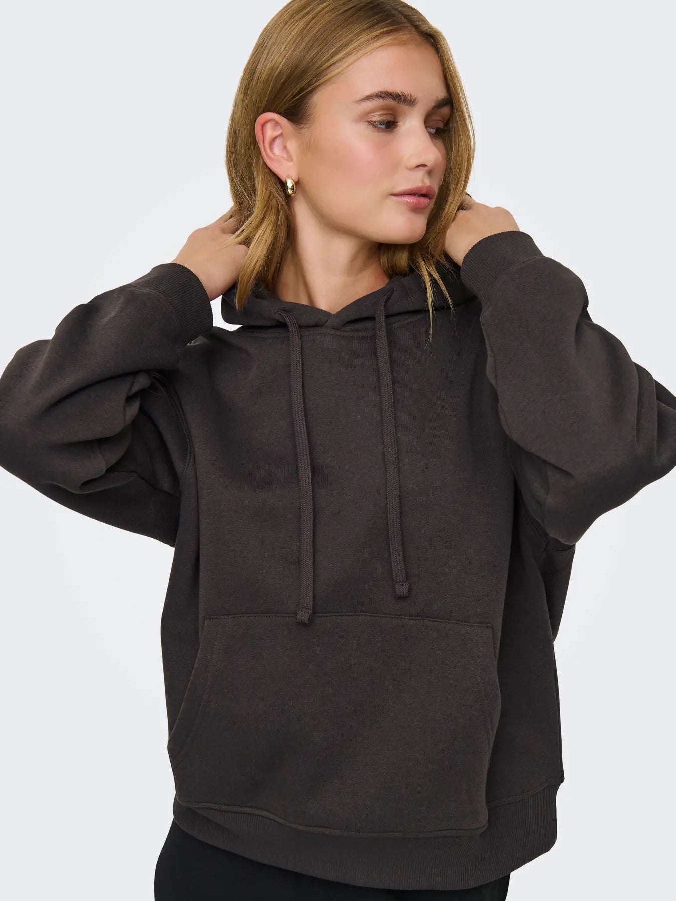 BRIE HOODIE